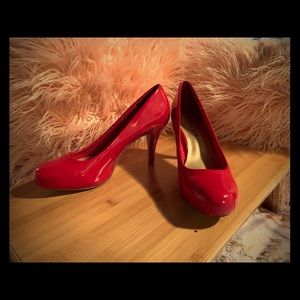 Sexy red pumps